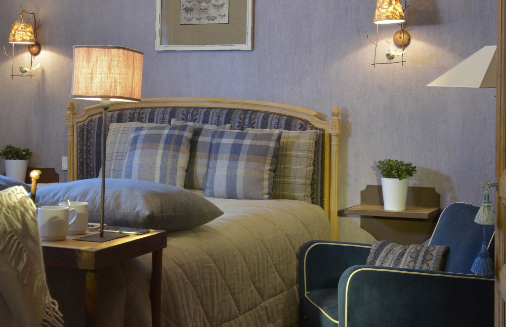 CONFORT (1-2 sleeps) 205 sq.ft