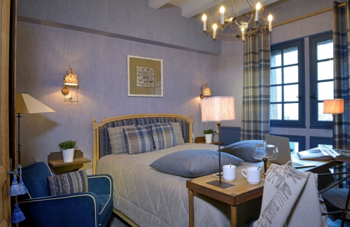 CONFORT (1-2 sleeps) 205 sq.ft